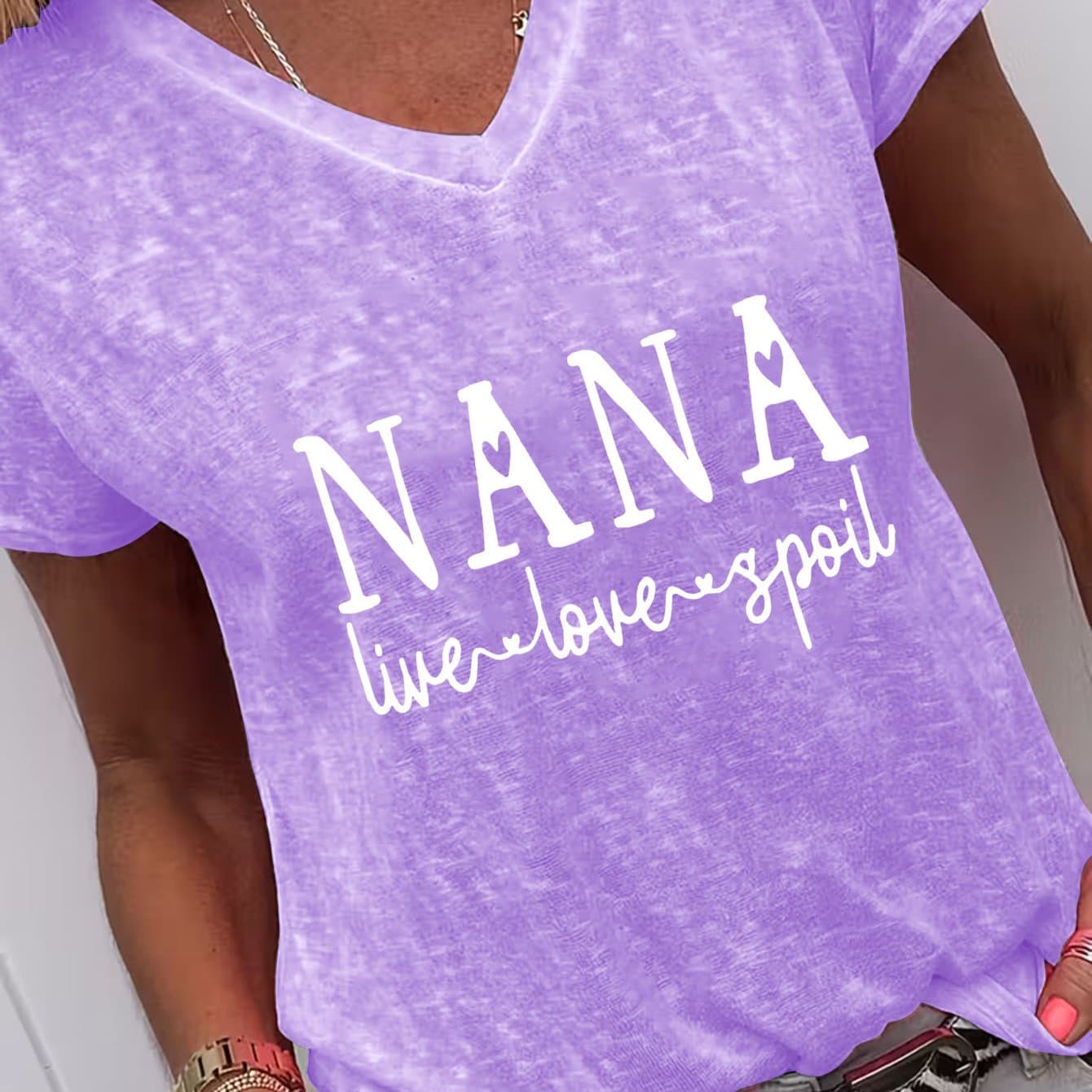 TEMU Graphic T-shirt For Casual Grandmothers: A For Home, , Or Gifting, Perfect For New Year, Valentine's Day, And Other Occasions