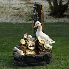 Gartenstatue Solarleuchten Tierlandschaftslichter LED-Gartenlichter Harzente Eichhörnchen Wasserbrunnenstatue für die Außenterrassendekor