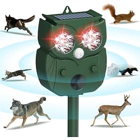 Solar Powered Ultrasonic Animal Repeller Owl Shape, Waterproof Outdoor Motion Sensor Deterrent with Flashing Light for Pest Control, Repels Raccoon Squirrel Ca