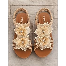 sandales compensées tressées de style bohème marron pour femmes avec ornements floraux - sandales d'été confortables pour la plage et les sorties décontractées