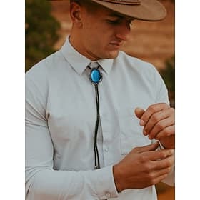 Men's Western Cowboy Bolo Tie with Turquoise Inlay, Vintage Design - Adjustable Leather Cord, Cowboy Fashion Accessory for Casual and Formal Occasions