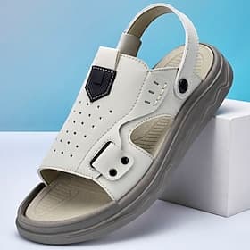 sandales de sport blanches pour hommes avec bride réglable et trous d'aération – chaussures respirantes et confortables pour le sport et les vêtements décontra