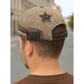 Men's Washed Cotton Star Patch Retro Skull Cap – Adjustable Vintage Brimless Hat for Urban Style Casual Outings and Streetwear