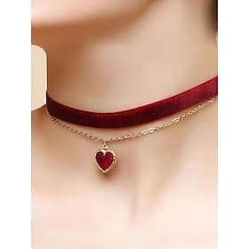 Women's Velvet Heart Pendant Choker Necklace - Elegant Double-Layer Gold Chain with Red Heart for Christmas and Holiday Parties