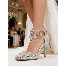 Luxury Crystal Bridal Heels – Sparkling Rhinestone Wedding Shoes with Chain Tassel for Glamorous Ballroom  Luxury Ceremony