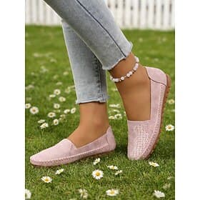 Women's Pink Slip-On Loafers – Soft Lightweight Comfort Moccasin Shoes with Cushioned Sole, Minimalist Everyday Style for Work, Travel, Walking and Daily Wear