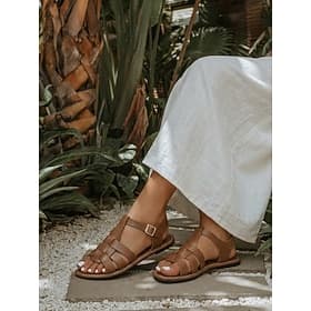 Sandales plates gladiateur dorées pour femmes – chaussures d'été à lanières pour les sorties décontractées à la plage et le style vacances