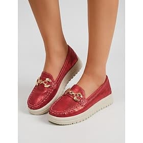 Mocassins rouges pour femmes en similicuir avec détail de chaîne dorée – chaussures plates confortables et légères, idéales pour le travail, les voyages et le