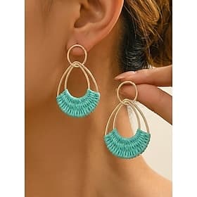 alliage bohème pour femmes Boucles d'oreilles en paille tressée, boucles d'oreilles pendantes légères et tendance, disponibles en plusieurs couleurs, bijoux de