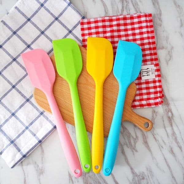 Wholesale 28cm Silicone Batter Scraper Spatula Non-stick Rubber Cake Spatula For Cooking Baking Heat Resistant Safe Cake Scraper LX8715