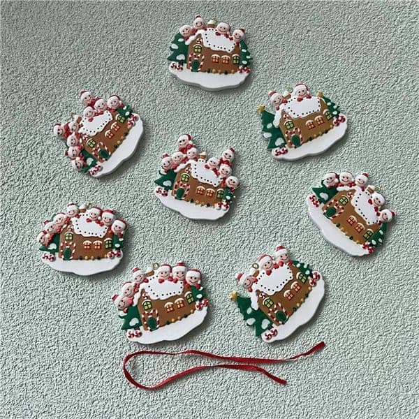 2021 Christmas Decoration tree house Ornament Birthdays Party Gift Product Personalized Family Of 4 Ornaments Pandemic DIY Resin Accessories