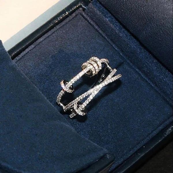 s Desingers Index Finger Rings Female Fashion Personality Ins Trendy Niche Design Time to Run Internet Celebrity Ring Elegant with Woman good nice pretty