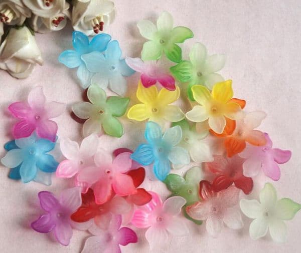 650pcs 29mm Beautiful Frosted Acrylic Flower Beads Bead With Hole For Hair Peice Tiaras Jewelry Scrapbooking Craft DIY