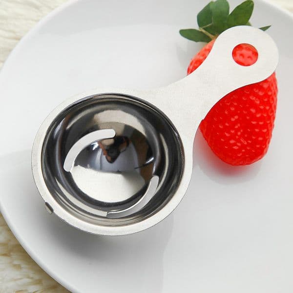 Stainless Steel Eggs Yolk Filter Separating Funnel Spoon Egg Divider Tool Egg White Separator Tools yq00239