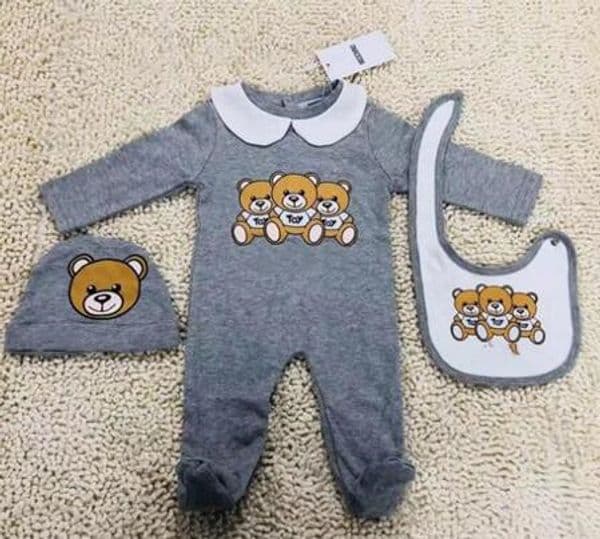 Designer 2026 Newborn Fashion Brand Clothes Set Cute Infant Baby Boys Letter Romper Baby Girl Bibs baby Cap Outfits Sets Free Shipping