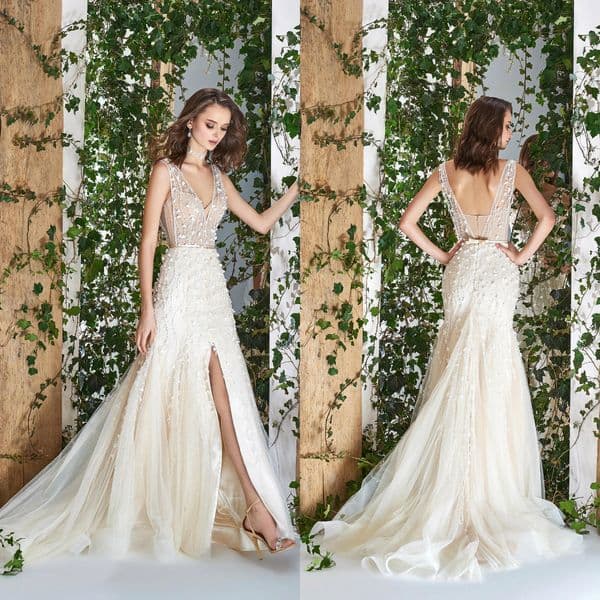 Light Champagne Dresses V Neck Lace 3D ral Appliqued Side Split Mermaid Wedding Dress Sweep Train Custom Beach Bridal Gowns
