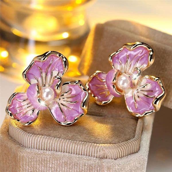 Cute Female White Pearl Purple Enamel Gold Color Flower Stud Earrings Lovely Bridal Wedding Jewelry For Women