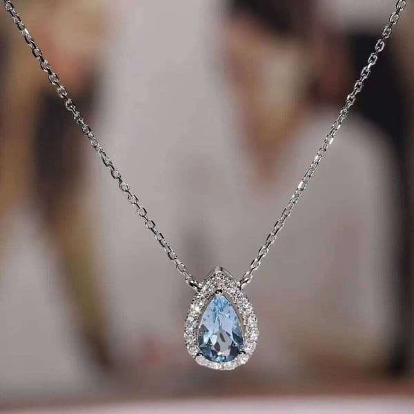 Fresh and sparkling silver 925 aquamarine necklace for women elegant light blue water drop pendant collar chain wedding jewelry
