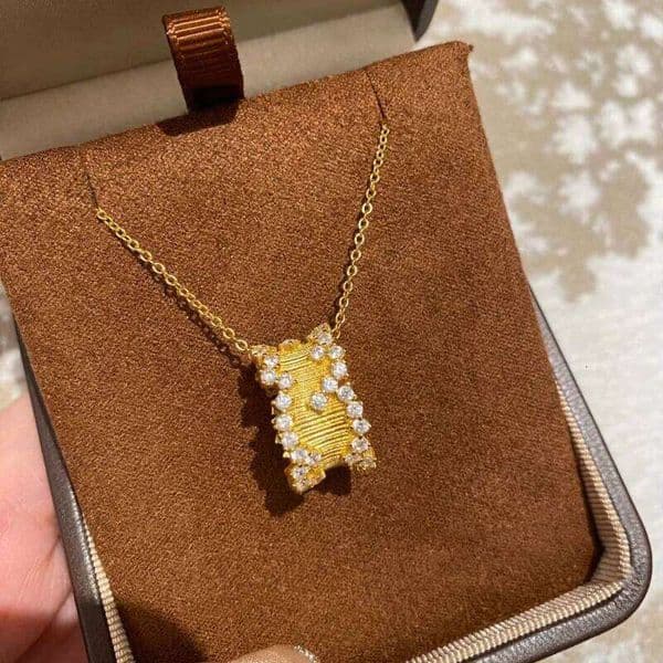 Retro palace style starry sky glossy brushed point diamond necklace charms classic collar chain party banquet jewelry gifts