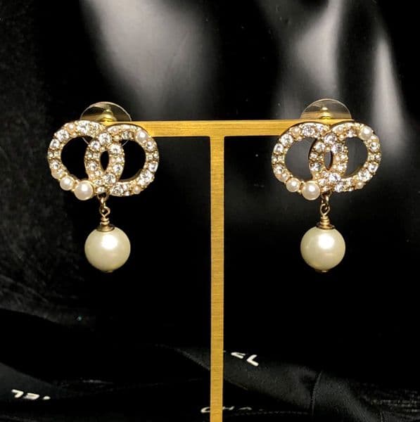 Designer Earrings Crystal Rhinestone Pearl Real Gold Brass Copper Stamp Letter Earring Fashion Womens Elegance Wedding Party Jewelry Acces