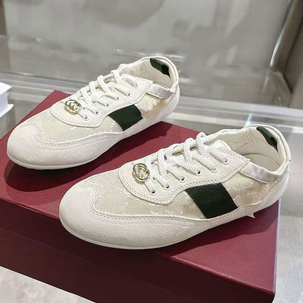 Women sneaker luxury brand Lady casual shoes breathable mesh comfortable interior anti slip rubber sole side color striped outdoor travel ladies ballet shoes