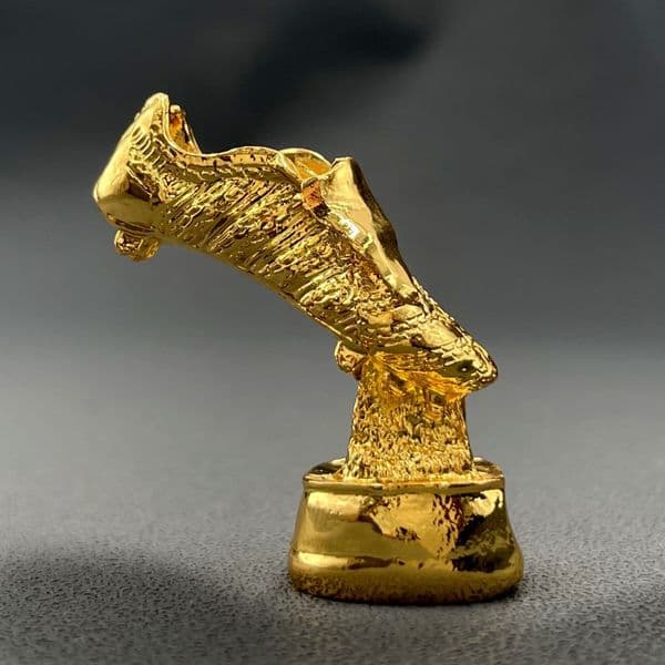 Top scorer Award in European Football competition, Mini Golden Boot Award, Goalkeeper Award, fan collectibles
