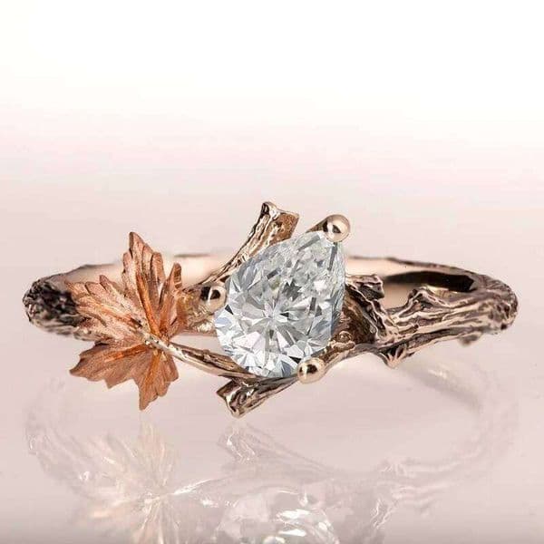 Vintage Style Maple Leaf Shape Inlaid Imitation Moonstone Gift Ring Four Seasons Jewelry Party Gifts