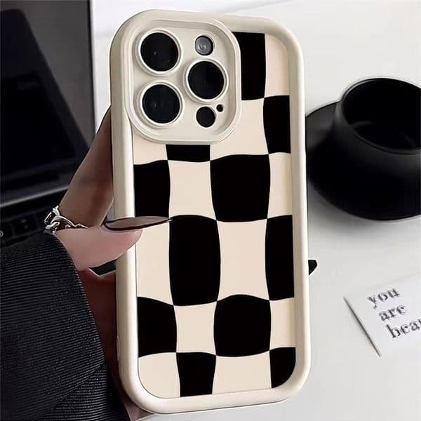 Stylish Unibody Armor Clad Cellphone Encasement For Apple Devices Model Numbers 17 / Pro Plus