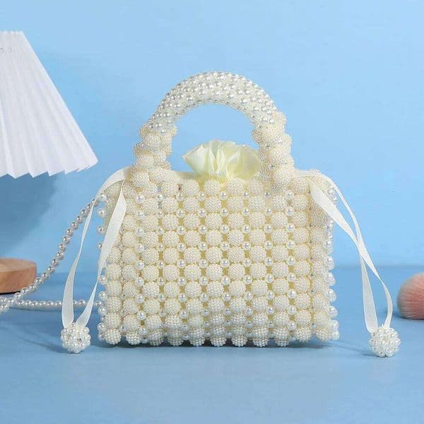 New high-end handcrafted beaded pearl evening elegant women's handbag fashionable and stylish one-shoulder bag for sociali