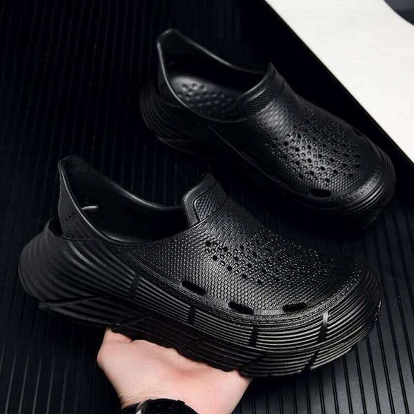 Fashion Outdoor EVA Men Sandals Comfortable Non-slip Man Beach Lightweight Garden Shoes Breathable Casual Walking Sneakers