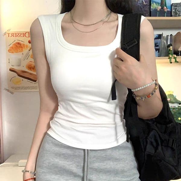 Padded Vest For Women Spring And Autumn Base Layer Inner Wear Concealing Side Breast Wide Shoulder Strap Designer Shirt Summer Polo Shirt Designer Hoodie Outer Wear