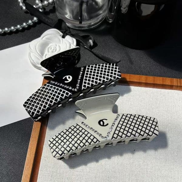 Hair Clip Hair Clamp Shiny Designer Claw Clip Luxury Hair Jewelry Shark Hair Clip Headwear Barrettes Hair Accessories