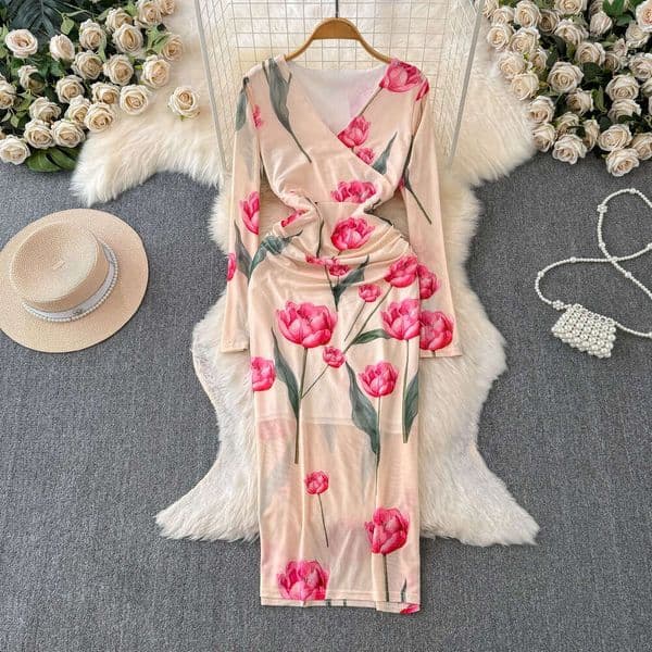 2026 designer elegant French deep V-neck long sleeved printed mesh dress with waist cinching and slim fitting skirt