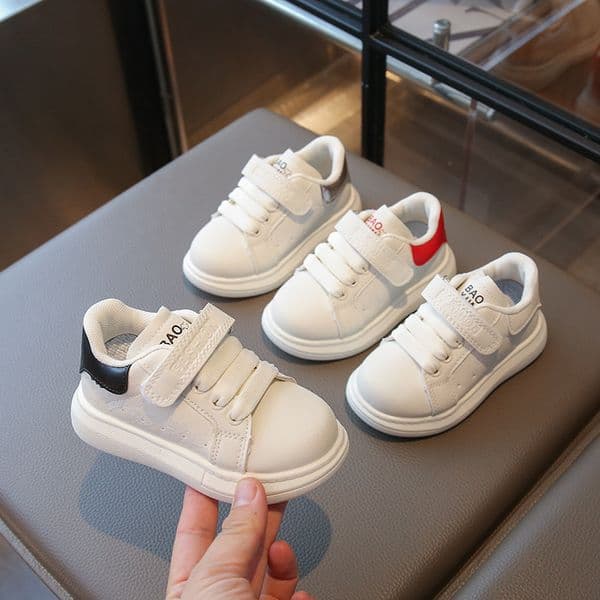 Free shipping Children's sports shoes - girls' and boys' white shoes with breathable and soft soles, suitable for casual wear, for school-aged children's sports.