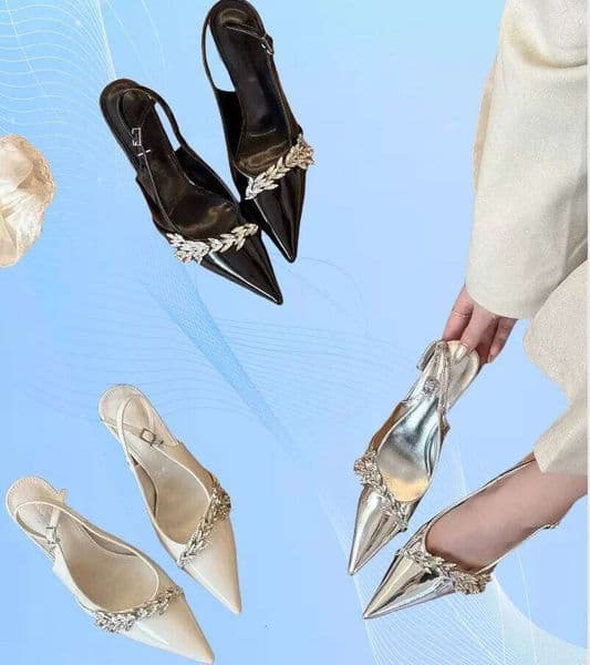 Fashionable Pointed Toe Buckle Rhinestone Party Sandals for Women New Summer Style Comfortable and Elegant Stiletto Heels