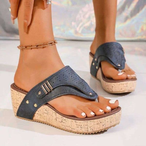 Woman Wedge 2025 New Sandals Flip Flops Non-Slip Soft Platform Shoes Lightweight Orthopedic Slippers Slides Women
