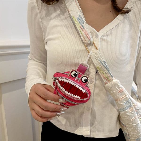 Creative Monster Zipper Bag with Big Eyes - Mini Animal Coin Purse for Women Cute Cartoon Camo Hard Shell Coin Holder & Earphone Case with Monster Design