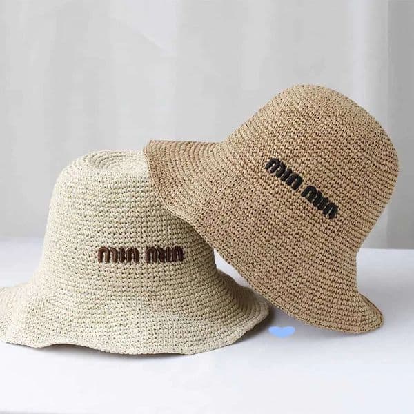 New 2025 Women's Designer Straw Bucket Hat Luxury Foldable Hats For Summer Travel Beach Sun Protection Chapeau