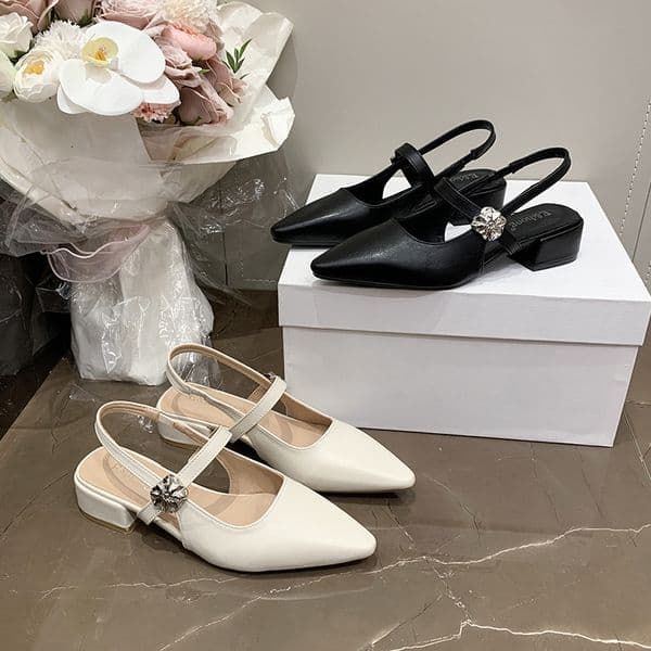 2026 Luxury Fashion French-style Women's Sandals, New Model, Stylish And Versatile, 2026 New Pointed-toe High-heeled Shoes With Chunky Heels And Shallow Design
