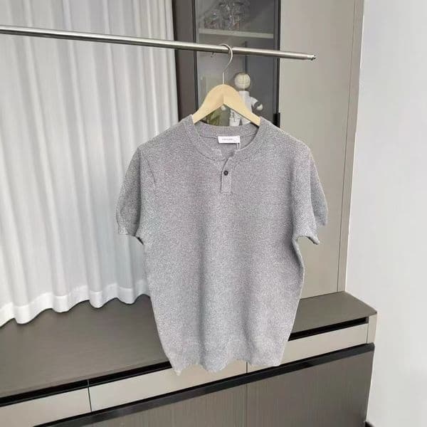 Fashionable Light Luxury Men's Designer T-shirt Designer Hoodie Clothing Men's Polo Henry Collar Knitted Ice Silk Shortsleeve Shirt