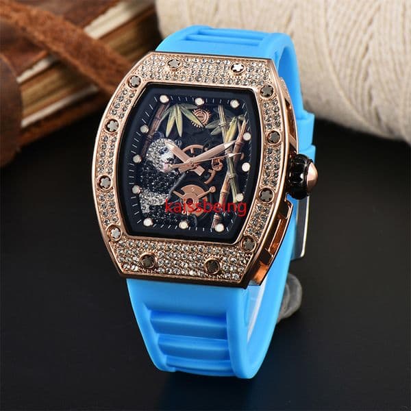 2026 Famous New Diamond Quartz Watch Panda Bamboo Hollow Dial Fashion Sports Quartz Watches