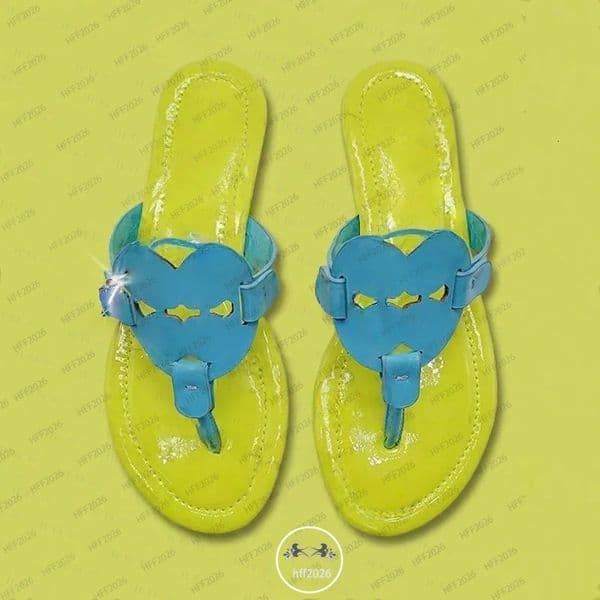 26 Tb designer Slides sandals Women Summer Beach Casual sandals Flat Bottom Shoes New Designer Flip Flops Printed Jelly Rubber Leather Women Dress Shoes 8a