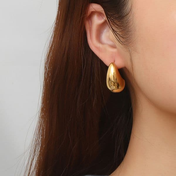 European and American Cross-Border Stainless Water Drop for Women, Light Luxury, High-End Feel, Versatile 18K Titanium Steel Earrings Wholesale ddmythur