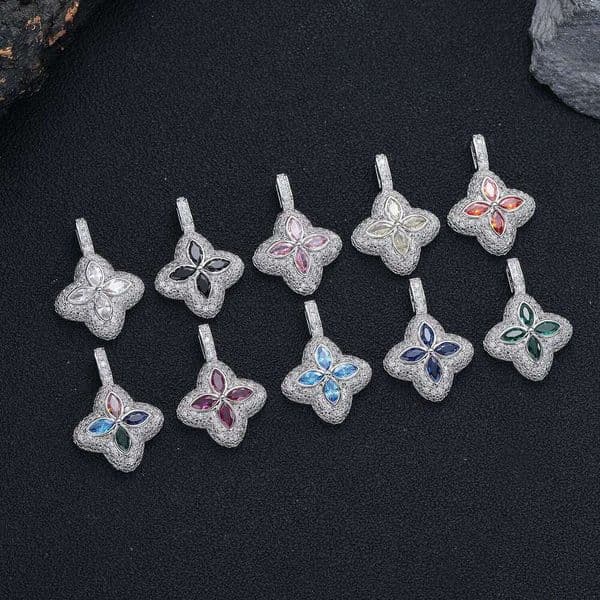 Hip Hop Ice with VVS moissanite Cross-Border European and American Four-Leaf Clover Pendant Versatile Sweater Clavicle Chain Exquisite Colorful Fashion Necklace