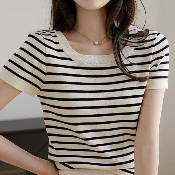 Black And White Striped Regular Polo Shoulder Designer Hoodie Short Designer T-shirt Sleeve T-shirt For Women Summer Thin French Style High-end Top For Petite Women