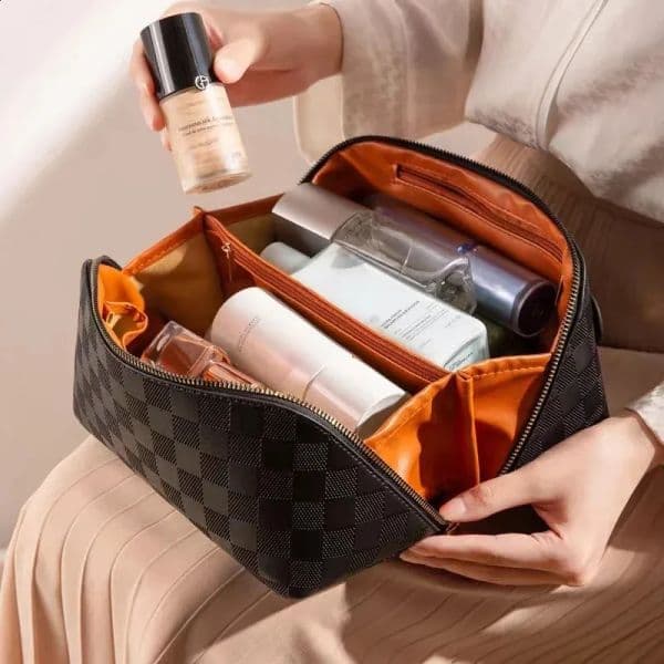 Leather Travel Portable Women Makeup Case Waterproof Multifunctional pouch Womens Cosmetic Bag