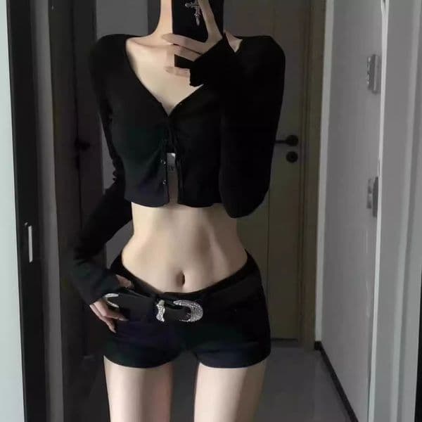 American Style Spicy Girl Designer Pants Low Waist Jeans Women Summer Stretch Straight Shorts Versatile Tight A-line Hot Pants Slimming Pants