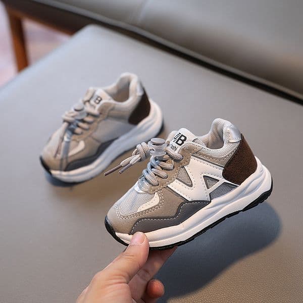 Fashion Kids Sneakers Breathable Mesh Shoes Elastic Lace Non-Slip Casual Sneakers for Toddlers Boys Girls School Outdoor Sports Cute Trendy Walking Shoes