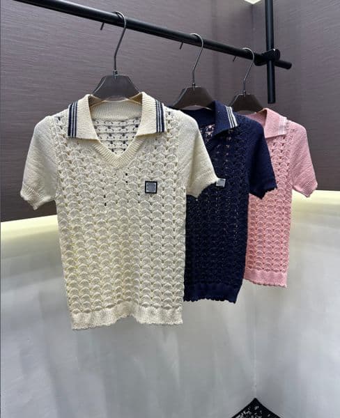 26 Women's T-shirt Collar Hollow Needle Knitted Short Sleeve T-shirt 322