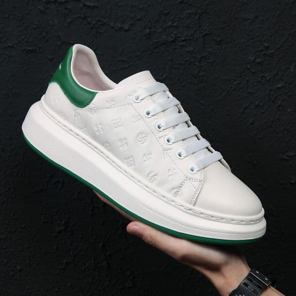 Free shipping Fashion Embossed Platform Sneakers for Women Men Teenagers Thick Sole White Casual Shoes Comfortable Walking Shoes for Daily Wear size 38-43